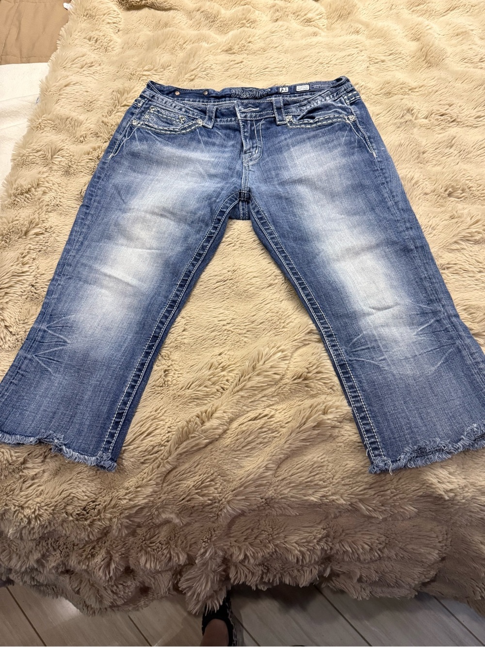 Miss Me Light Blue Distressed Cropped Jeans